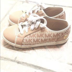 Michael Kore sneakers
